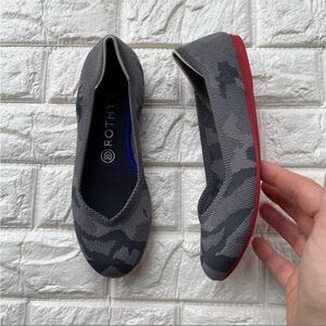 Rothys camo flats size 8